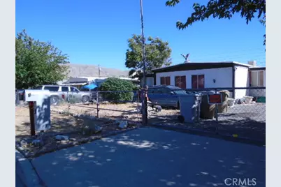 19075 Danbury, Hesperia, CA 92345 - Photo 5