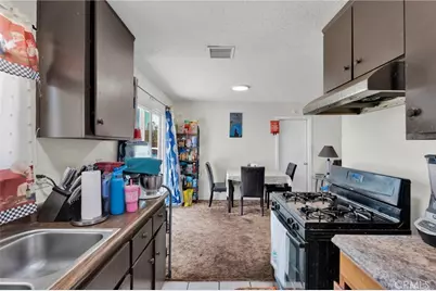 10599 Oakwood, Hesperia, CA 92345 - Photo 13