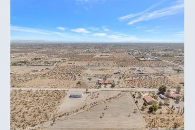 11824 Azure View Road, Pinon Hills, CA 92372 - Photo 37