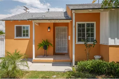 561 N Park, Rialto, CA 92376 - Photo 3