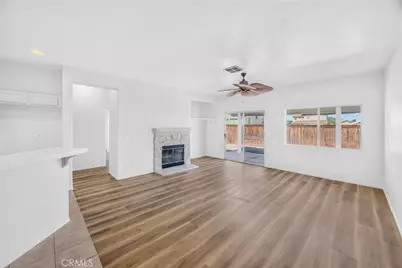 13616 Dellwood Street, Victorville, CA 92392 - Photo 17