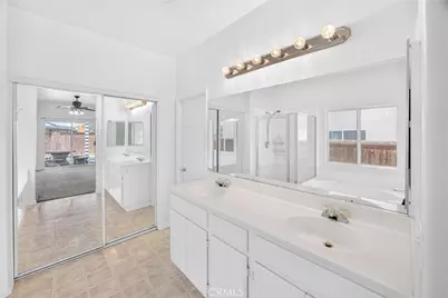 13616 Dellwood Street, Victorville, CA 92392 - Photo 23