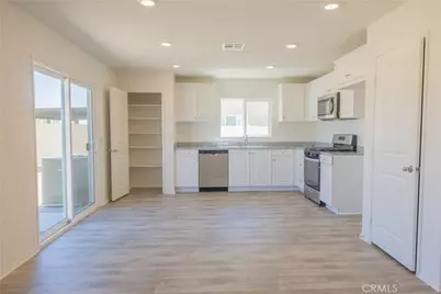 10156 Colten Ridge, Adelanto, CA 92301 - Photo 9