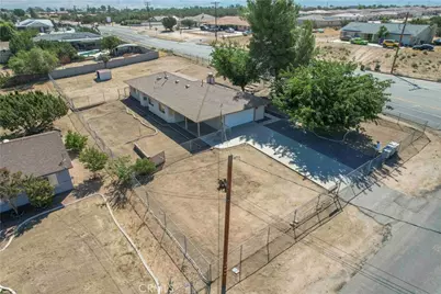 17010 Ranchero, Hesperia, CA 92345 - Photo 33