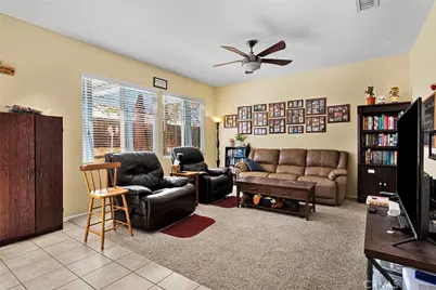 12277 Dandelion, Victorville, CA 92392 - Photo 17