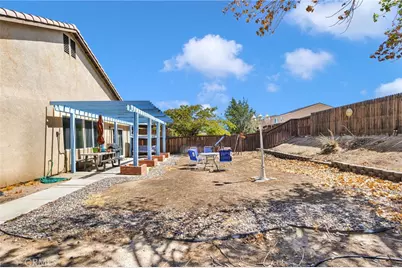 12277 Dandelion, Victorville, CA 92392 - Photo 43