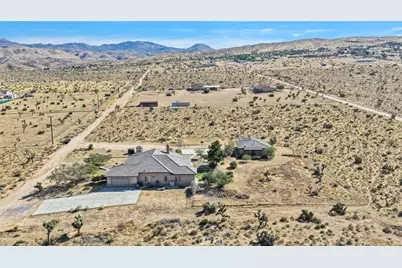 9550 Lucerne, Apple Valley, CA 92308 - Photo 57