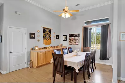 9550 Lucerne, Apple Valley, CA 92308 - Photo 11