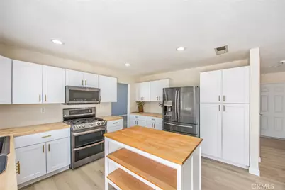 14449 Chamberlain, Victorville, CA 92394 - Photo 19
