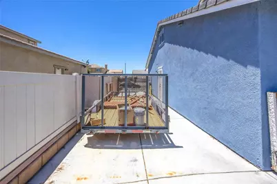 12763 Trent Place, Victorville, CA 92392 - Photo 15