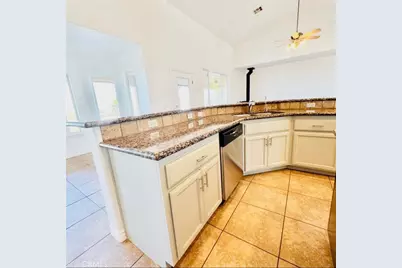 7438 Woodcliff, Phelan, CA 92371 - Photo 9
