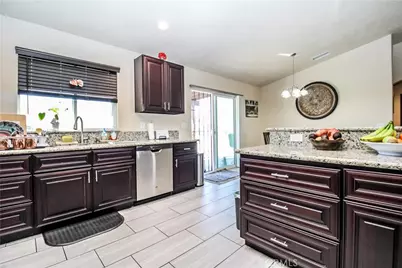 13922 Jicarilla Road, Apple Valley, CA 92307 - Photo 15