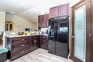 13922 Jicarilla Rd, Apple Valley, CA 92307 - Photo 17