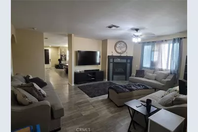 15077 Escalante Court, Victorville, CA 92394 - Photo 13