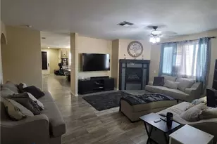 15077 Escalante Ct, Victorville, CA 92394 - Photo 13