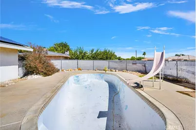 13015 La Habra, Victorville, CA 92392 - Photo 25