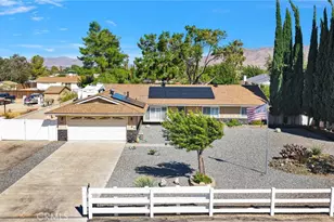 8041 Kingston, Hesperia, CA 92345 - Photo 3