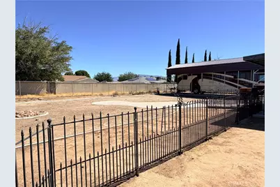 12839 Running Deer Road, Apple Valley, CA 92308 - Photo 19