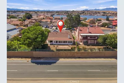 14023 Driftwood, Victorville, CA 92395 - Photo 41