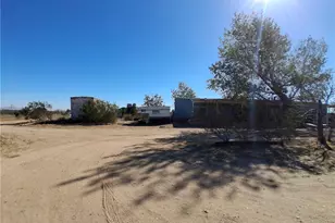 12037 Cordero, Victorville, CA 92392 - Photo 5