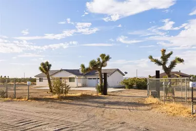 3788 Olivera, Phelan, CA 92371 - Photo 15