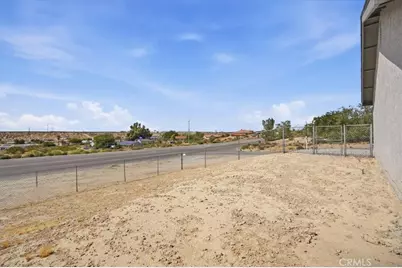 14951 Deerfield, Victorville, CA 92394 - Photo 35