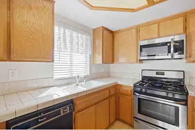 14951 Deerfield, Victorville, CA 92394 - Photo 17