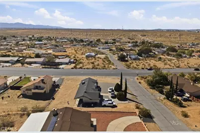 14951 Deerfield, Victorville, CA 92394 - Photo 5