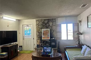 3874 Elsinore Rd, Phelan, CA 92371 - Photo 3