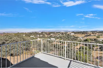 10639 Fargo, Oak Hills, CA 92344 - Photo 35