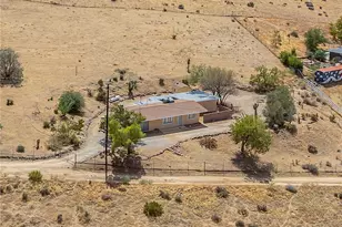 9838 Buena Vista St, Apple Valley, CA 92308 - Photo 1