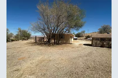 9838 Buena Vista Street, Apple Valley, CA 92308 - Photo 11