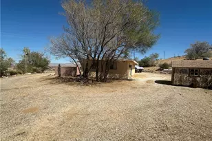 9838 Buena Vista St, Apple Valley, CA 92308 - Photo 11