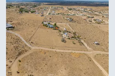 9838 Buena Vista Street, Apple Valley, CA 92308 - Photo 13