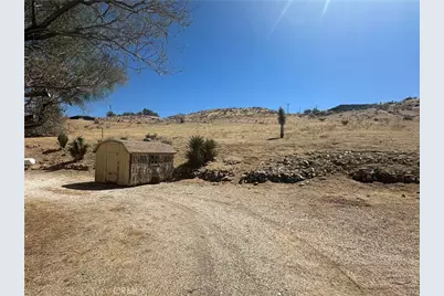 9838 Buena Vista Street, Apple Valley, CA 92308 - Photo 7