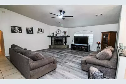 8979 Appleton, Victorville, CA 92392 - Photo 5