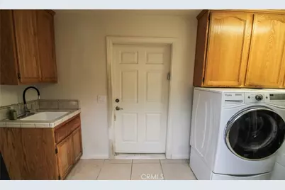 8979 Appleton, Victorville, CA 92392 - Photo 25