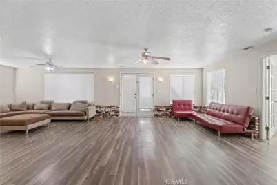 13610 Hidden Valley, Victorville, CA 92395 - Photo 11