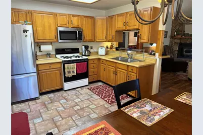 1010 Cherokee Street, Fawnskin, CA 92333 - Photo 5