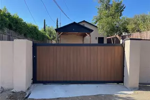 13210 Raven, Sylmar, CA 91342 - Photo 21