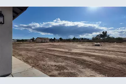 15271 Sycamore St., Hesperia, CA 92345 - Photo 3
