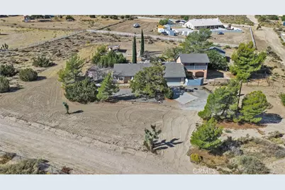 3789 Hollister, Phelan, CA 92371 - Photo 73