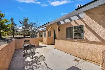 3789 Hollister, Phelan, CA 92371 - Photo 5