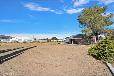 3789 Hollister, Phelan, CA 92371 - Photo 55