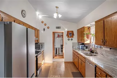 14824 Byron, Apple Valley, CA 92307 - Photo 17