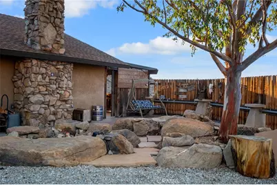 14824 Byron, Apple Valley, CA 92307 - Photo 3
