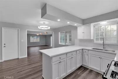 10814 Victor, Hesperia, CA 92345 - Photo 13