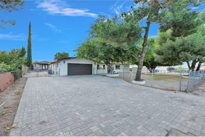 10814 Victor, Hesperia, CA 92345 - Photo 1