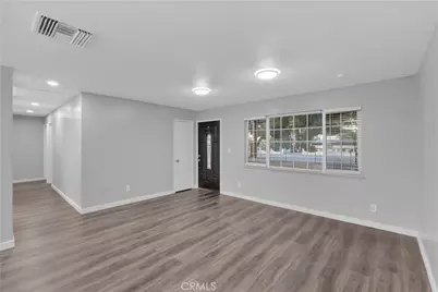 10814 Victor, Hesperia, CA 92345 - Photo 5