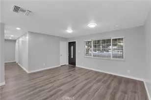 10814 Victor, Hesperia, CA 92345 - Photo 5